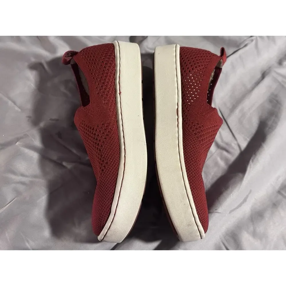 Born Solstice Red Scarlet Knit Fabric Slip On Flats Womens Size 7.5 Casual Shoes